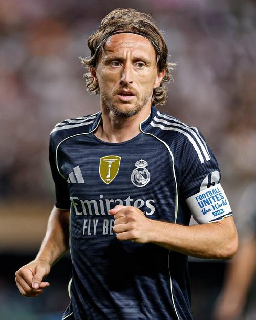 斯基拉：马竞有意埃德松，球员与亚特兰大尚未达成续约协议