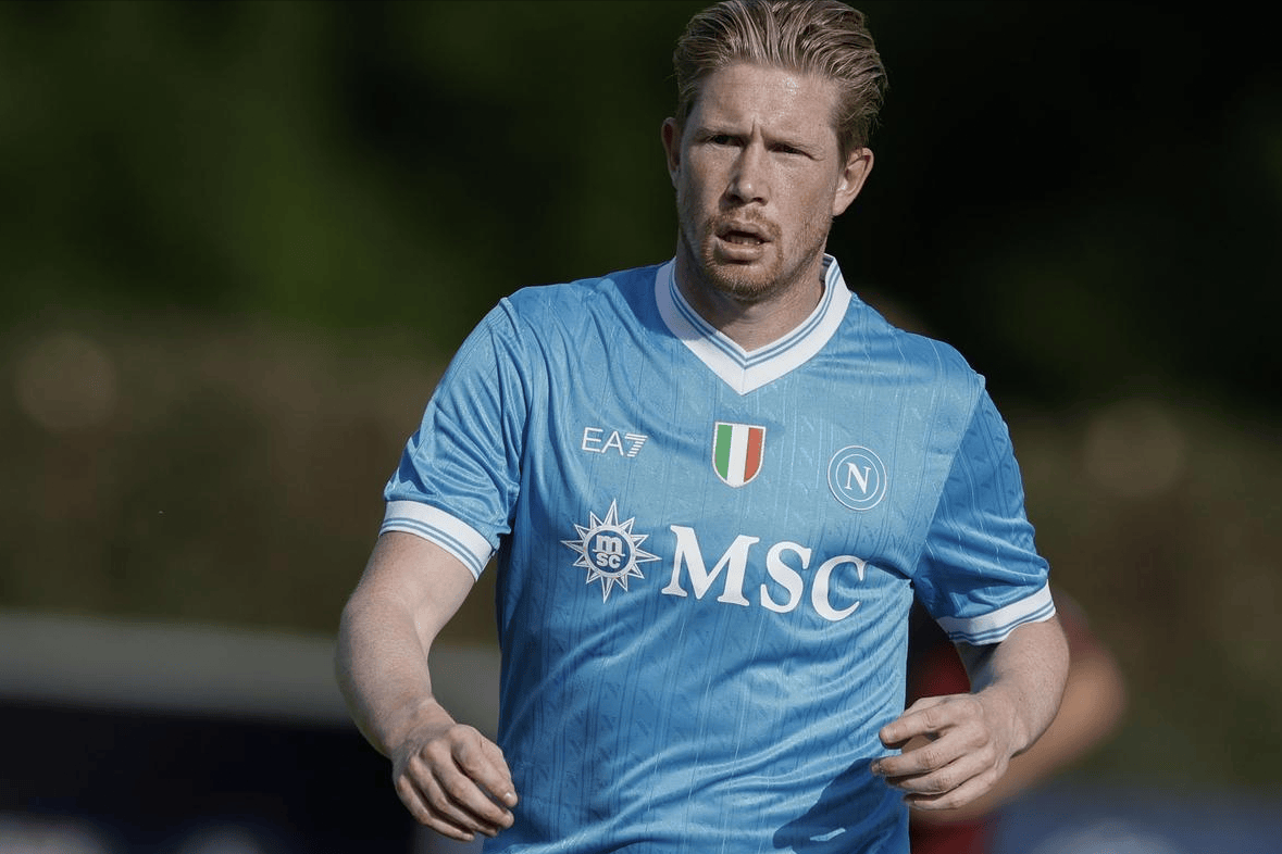 2025年崂山区全民健身乒乓球赛在国信体育馆举行